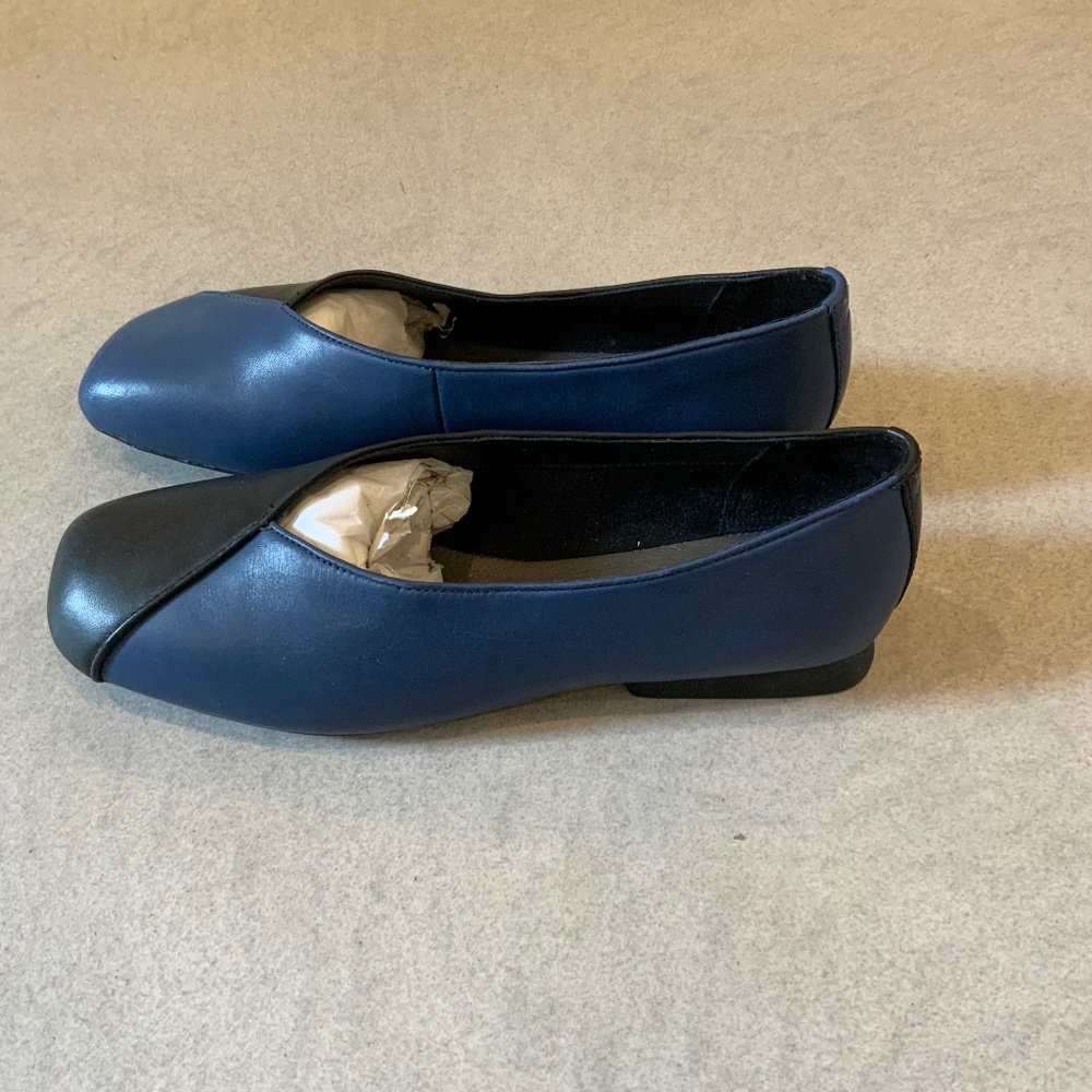 NWT Camper Twins Casi Myra Loafers